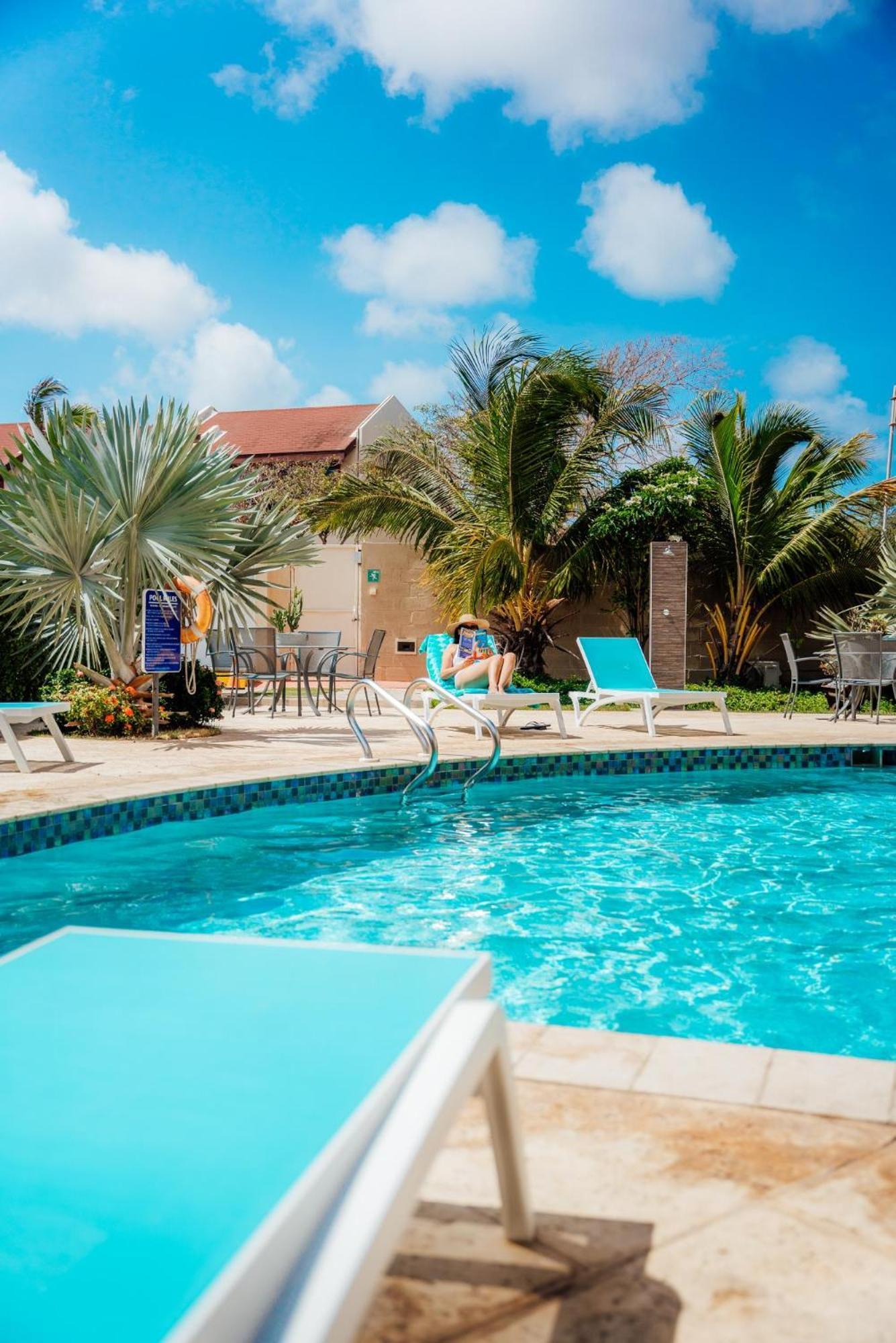 Rh Boutique Hotel Aruba Oranjestad Exterior photo